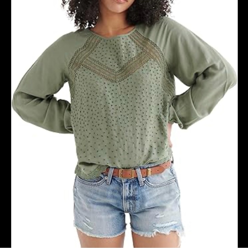 Lucky Brand Eyelet Woven Top NWT - Picture 1 of 6